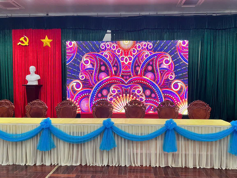Man hinh LED tai xa Bac Tan Uyen